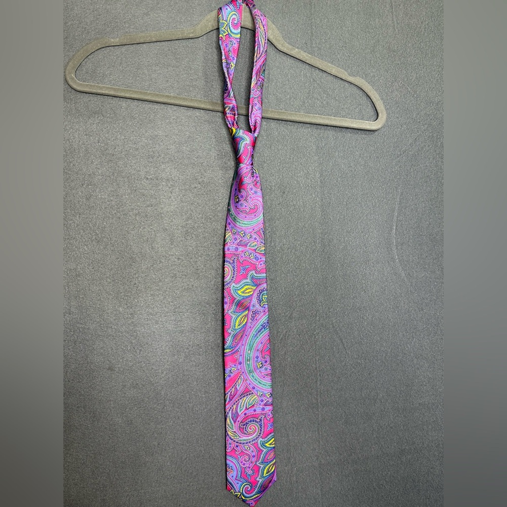 Pink Paisley Silk Neck Tie Tommy Hilfiger 100% Silk